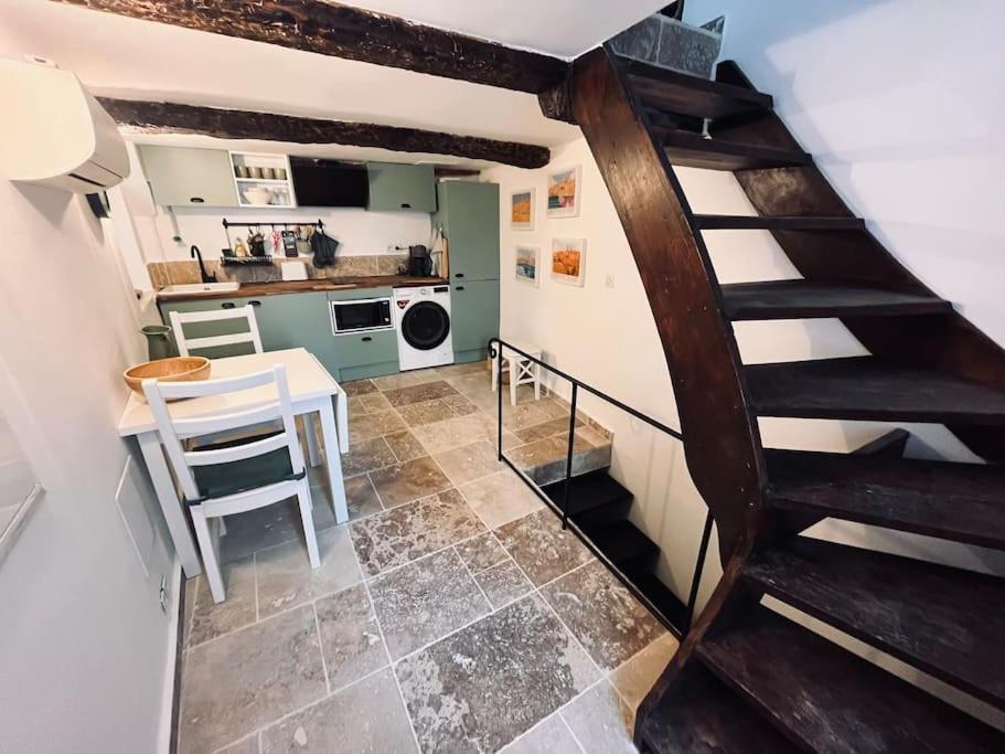 Triplex De Saint-Paul Free Public Parking Appartement Buitenkant foto